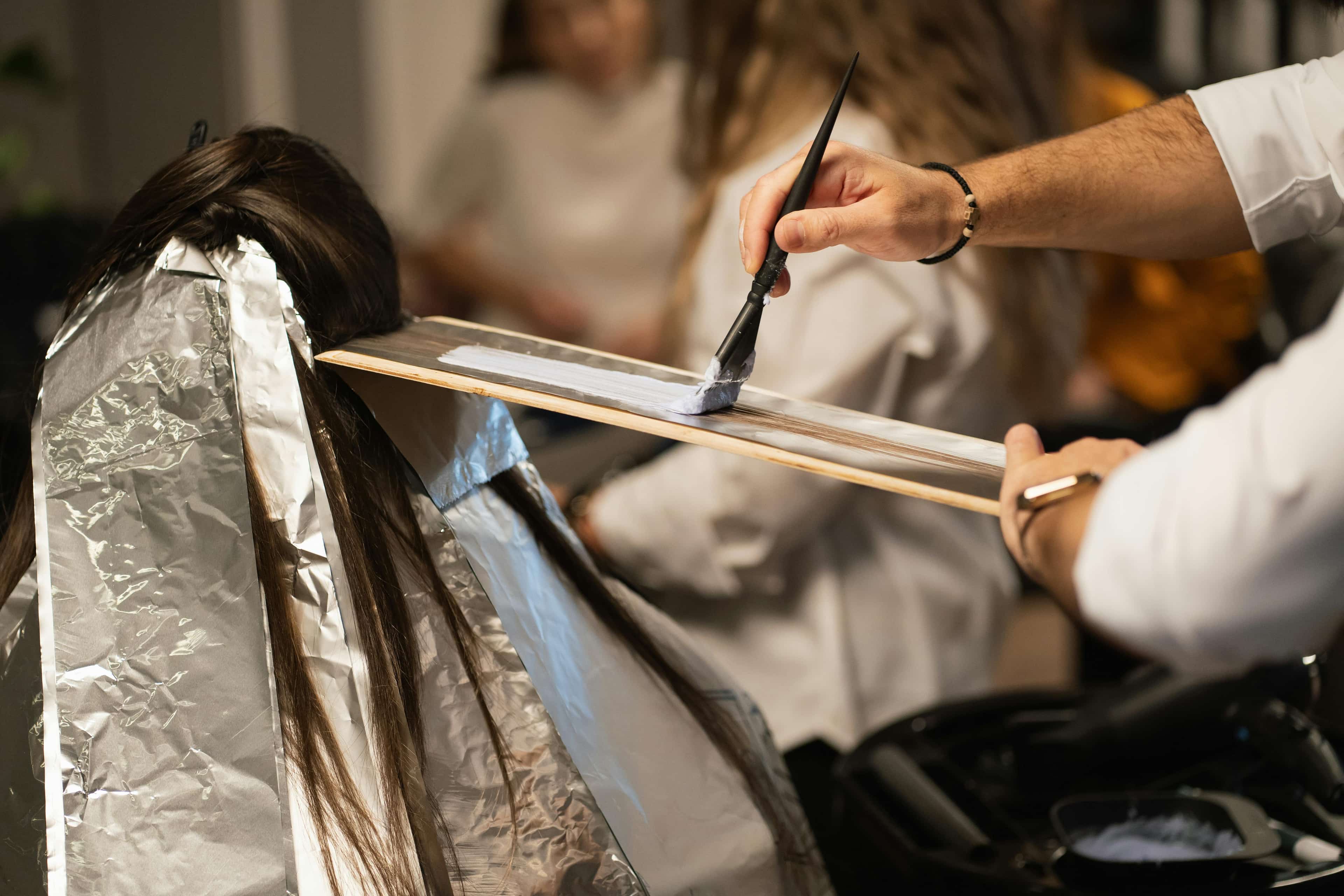 Dameskapper Hairworld Kappers Apeldoorn - Loves Your Hair - Uw Kapsalon in Apeldoorn ✂ in Apeldoorn