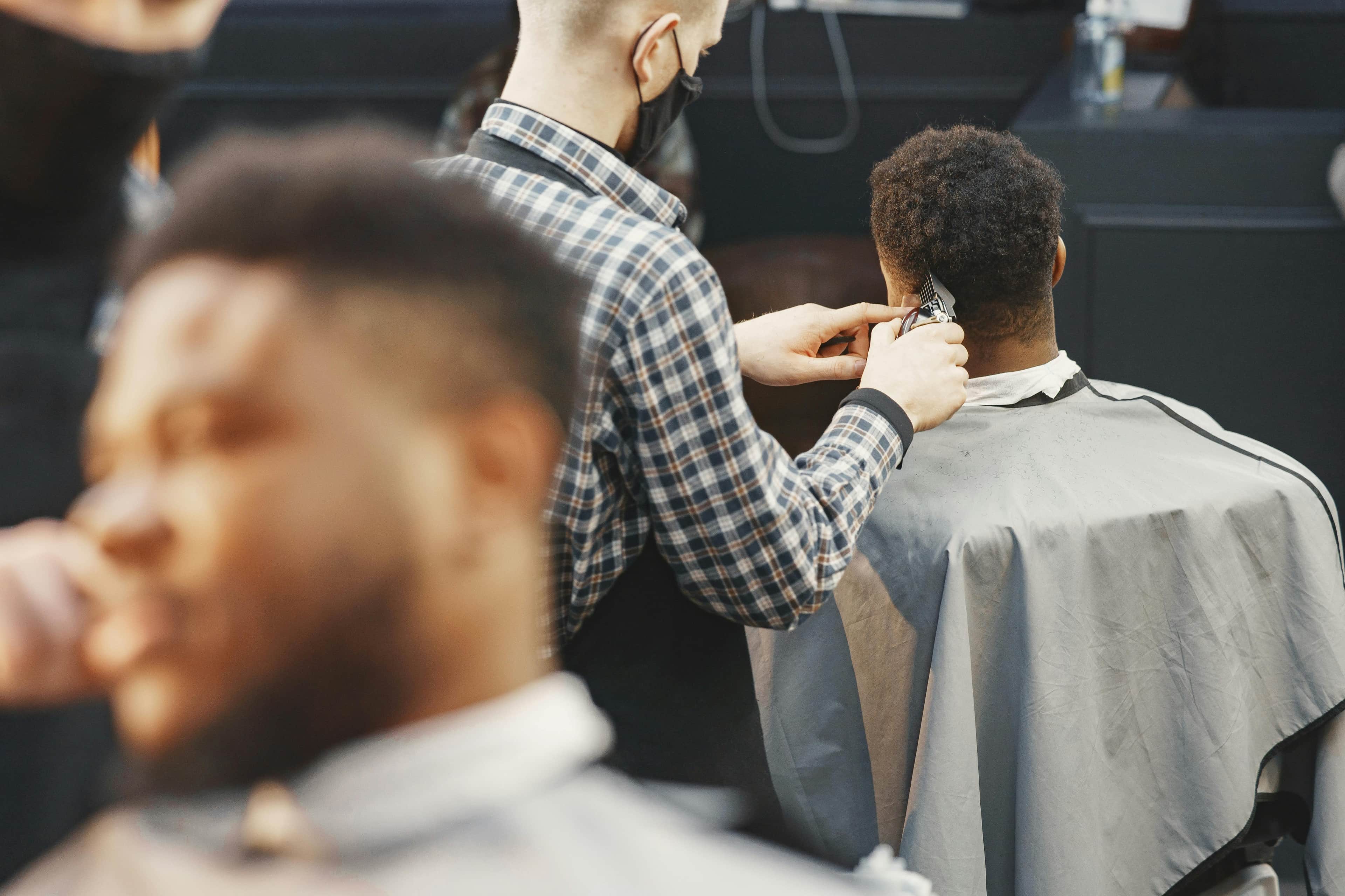 Amoeri Barber — Herenkapper / Barbershop in Binnenstad-Zuid